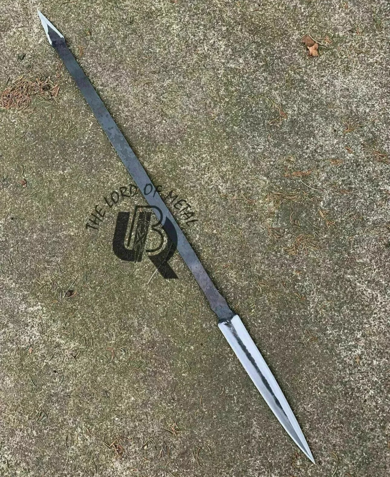 Zulu Spear with Tribal Shaft Design | Collectible Isijula Inspired Piece Hunting Spears
